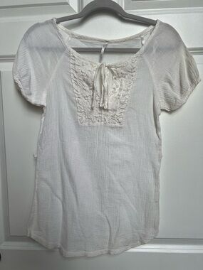 Women's Cream Peasant Tie-Neck Top